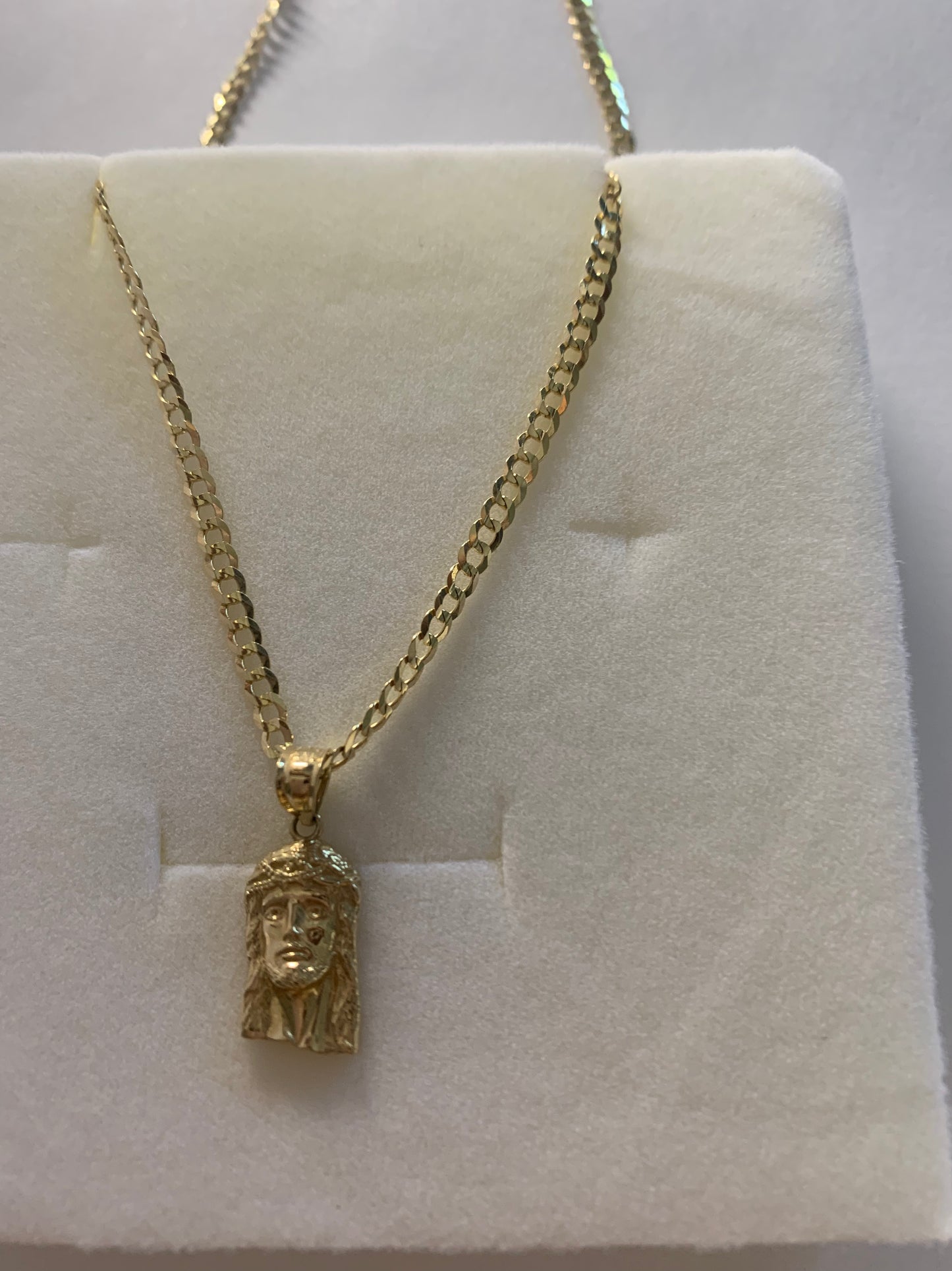 Real 14k Yellow Gold Jesus Christ Head 18" Necklace 5.1 grams