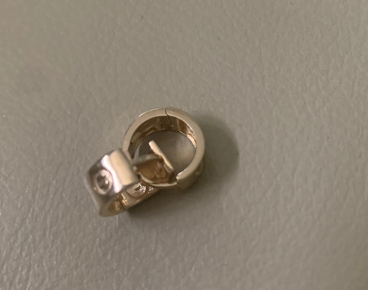 14kt Gold Girls Hoop Earrings