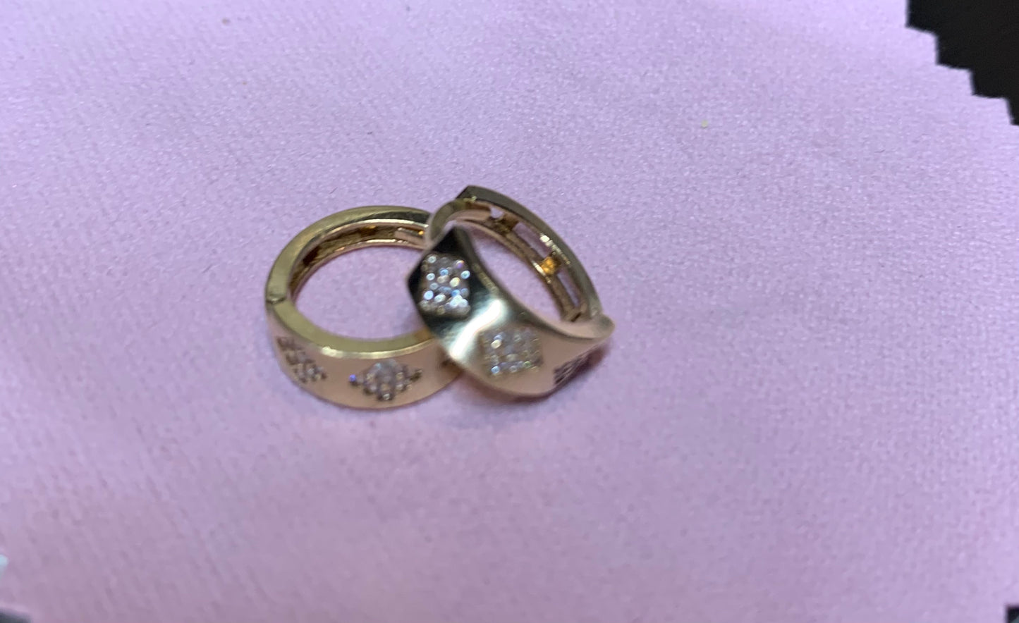 14kt Gold Girls Hoop Earrings