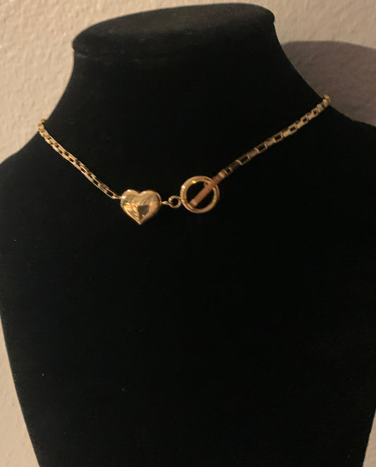 Choker Paperclip Chain With Heart Pendant