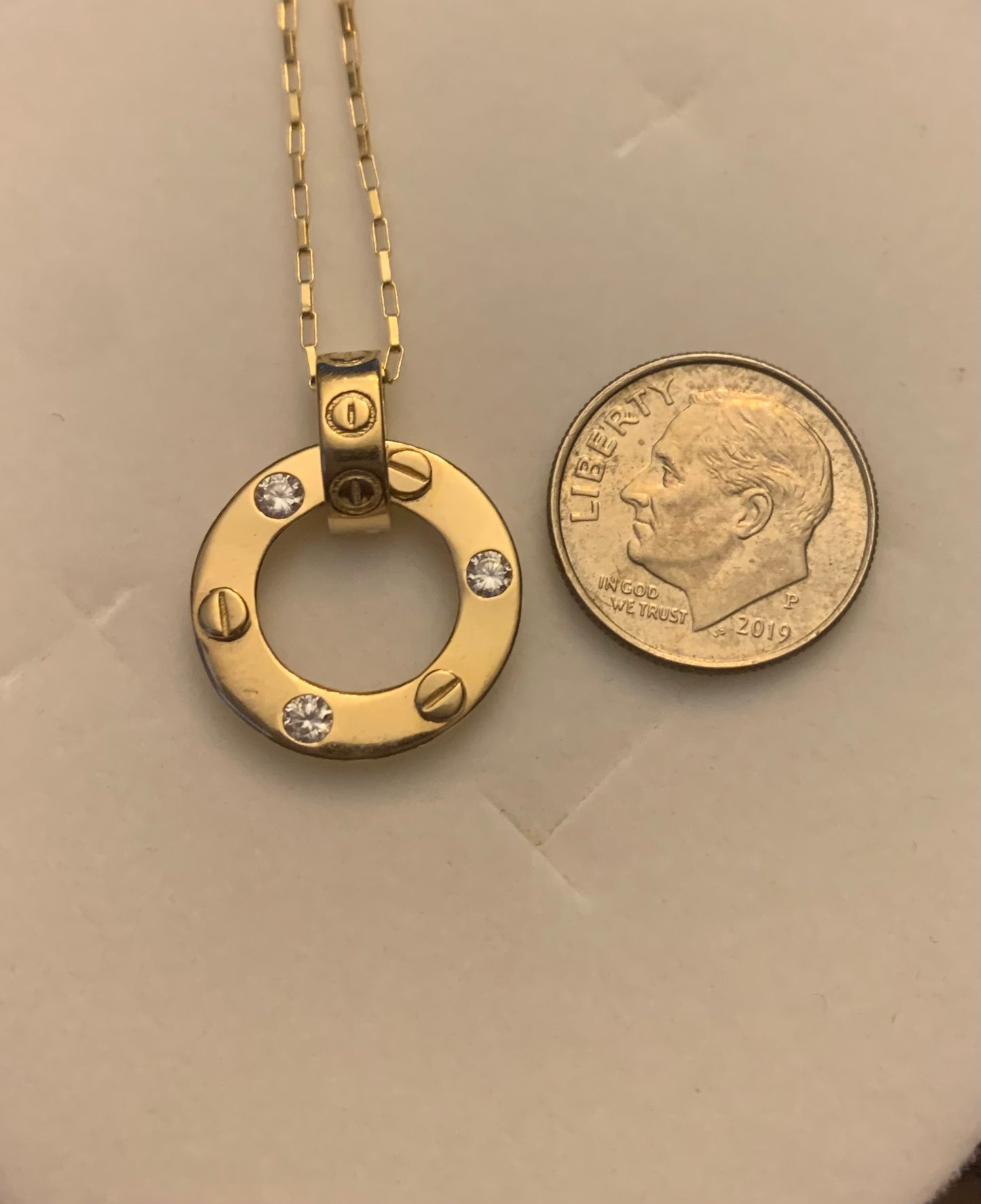 14k Gold Round  Fashion Necklace +Pendant