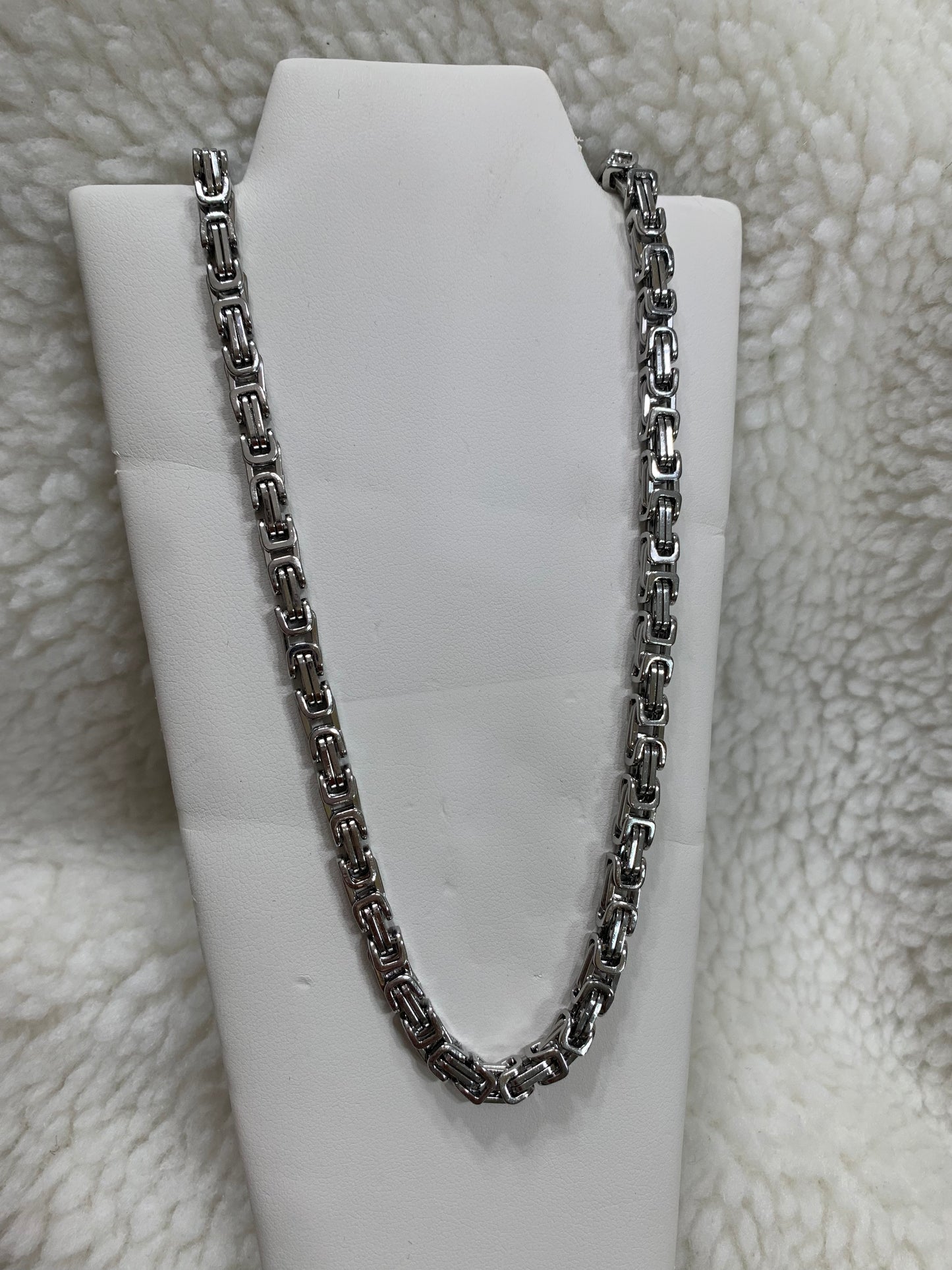 Stainless Steel 22"  4mm Byzantine Chain