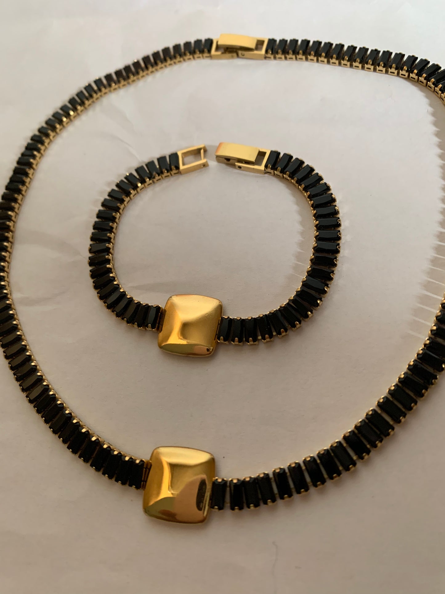 Squared Choker black Cristal